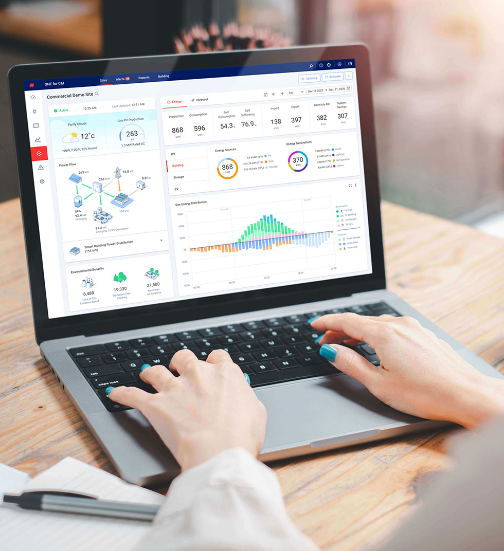 Suivi informatique d’un contrat d’entretien et de maintenance de panneaux photovoltaïques
