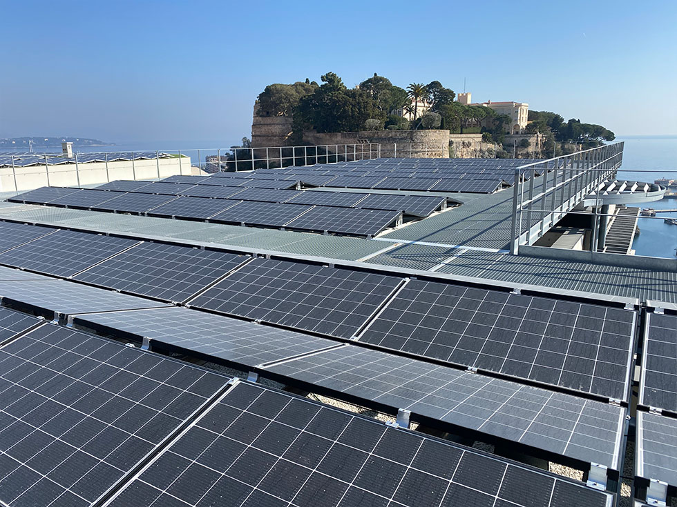 Installation panneau solaire au Palais Honoria à Monaco
